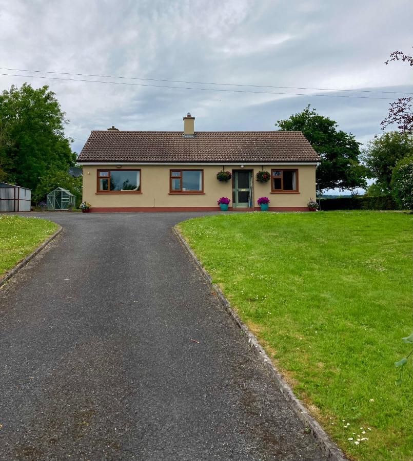 Lily'S - 3 Bedroom Country Cottage With Large Garden Sligo Exteriér fotografie